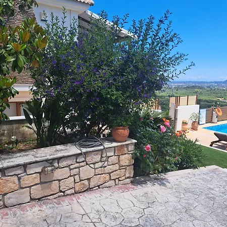 Clairy 3-bedroom With Private Pool Pandokrátor