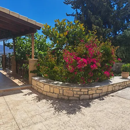 Clairy 3-bedroom With Private Pool * Pandokrátor