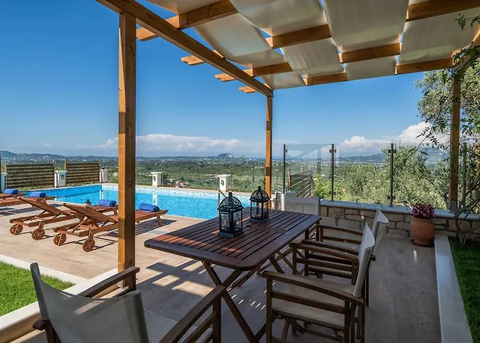 Villa Clairy 3-bedroom With Private Pool Pandokrátor