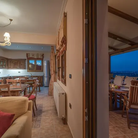 Clairy 3-bedroom With Private Pool Willa