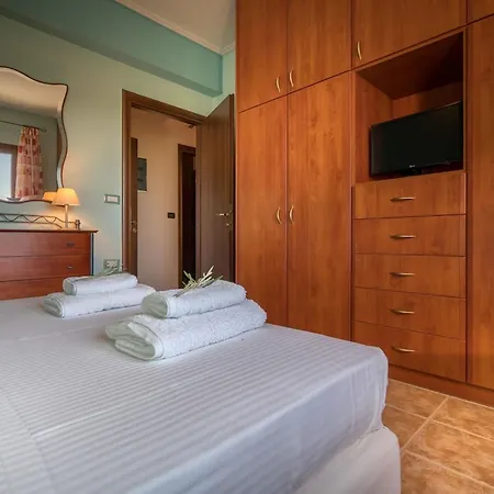 Clairy 3-bedroom With Private Pool