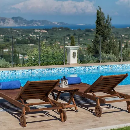 Clairy 3-bedroom With Private Pool Willa